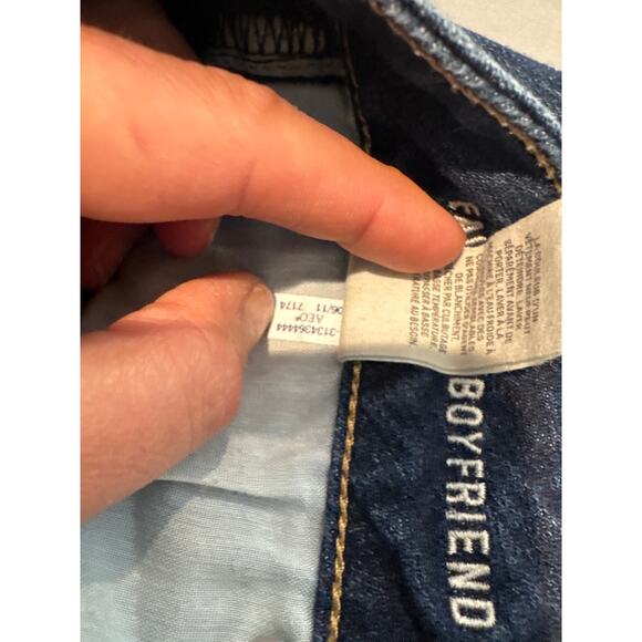 American Eagle Favorite Boyfriend Stretch Jeans Size 8 - Picture 9 of 9